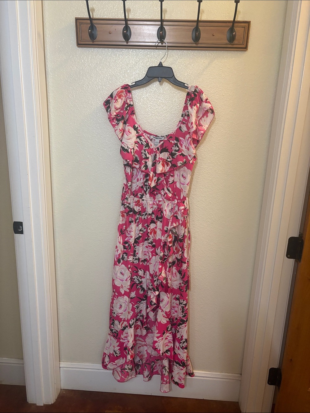 Charlotte Russe Pink Floral Maxi Dress with White Blooms